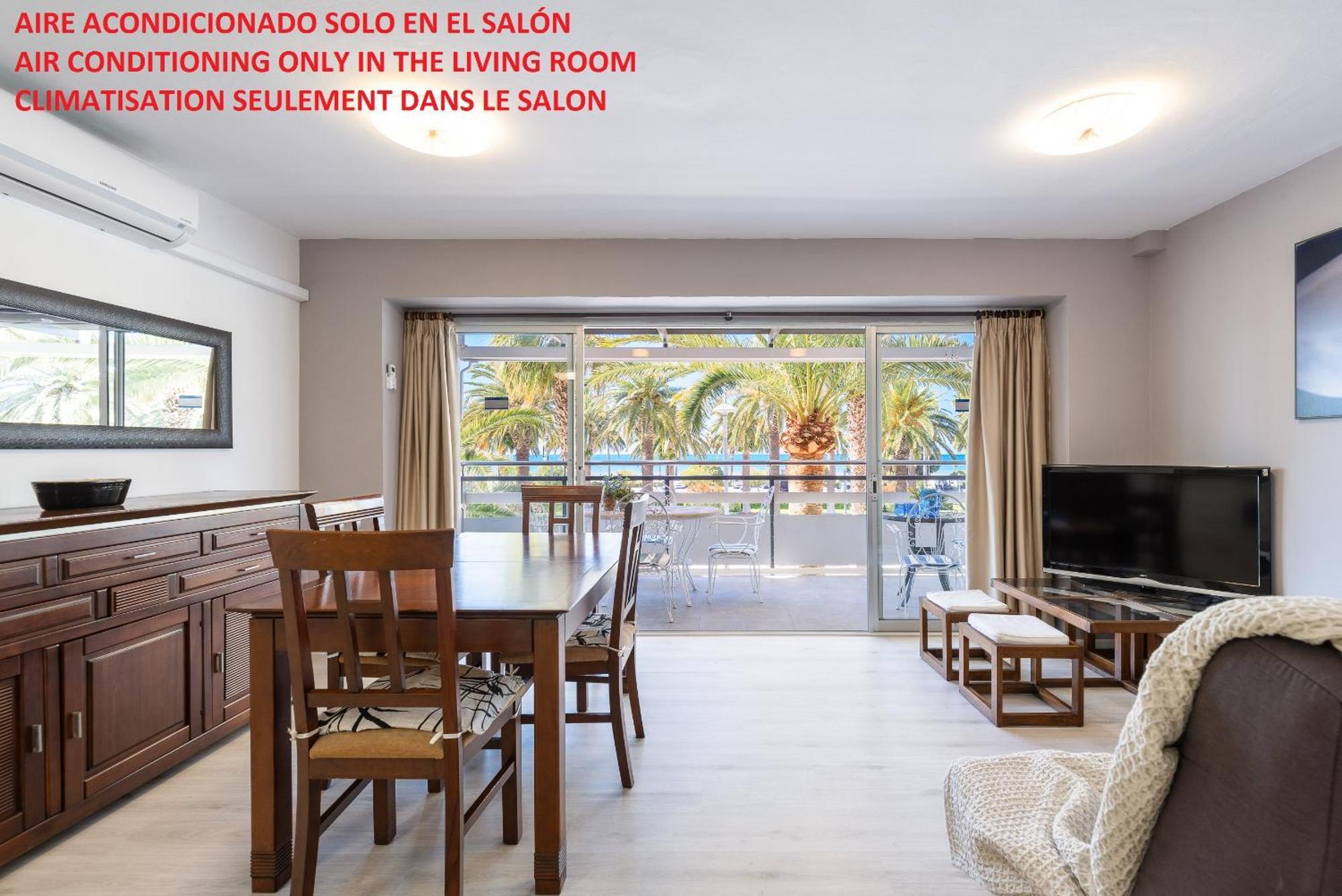 Uhc Rodas Apartments Salou Bagian luar foto