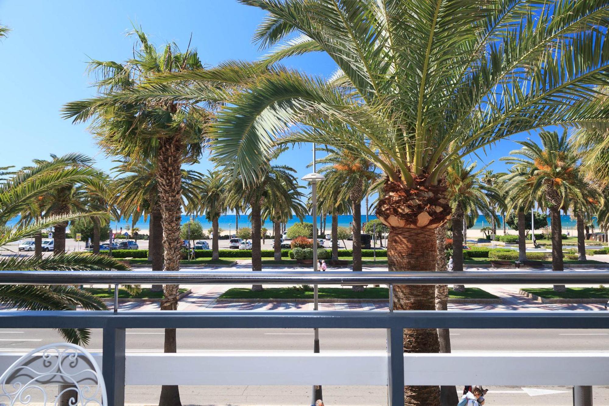 Uhc Rodas Apartments Salou Ruang foto