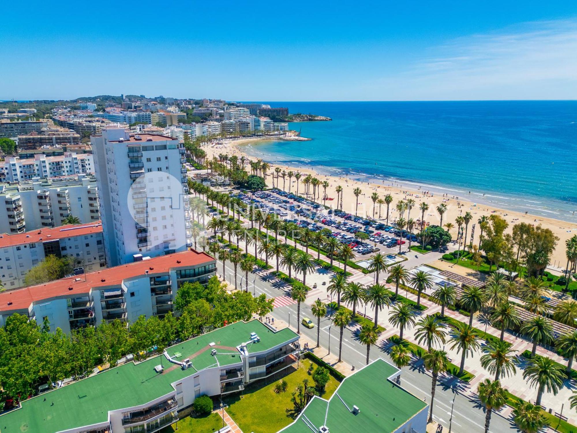 Uhc Rodas Apartments Salou Bagian luar foto