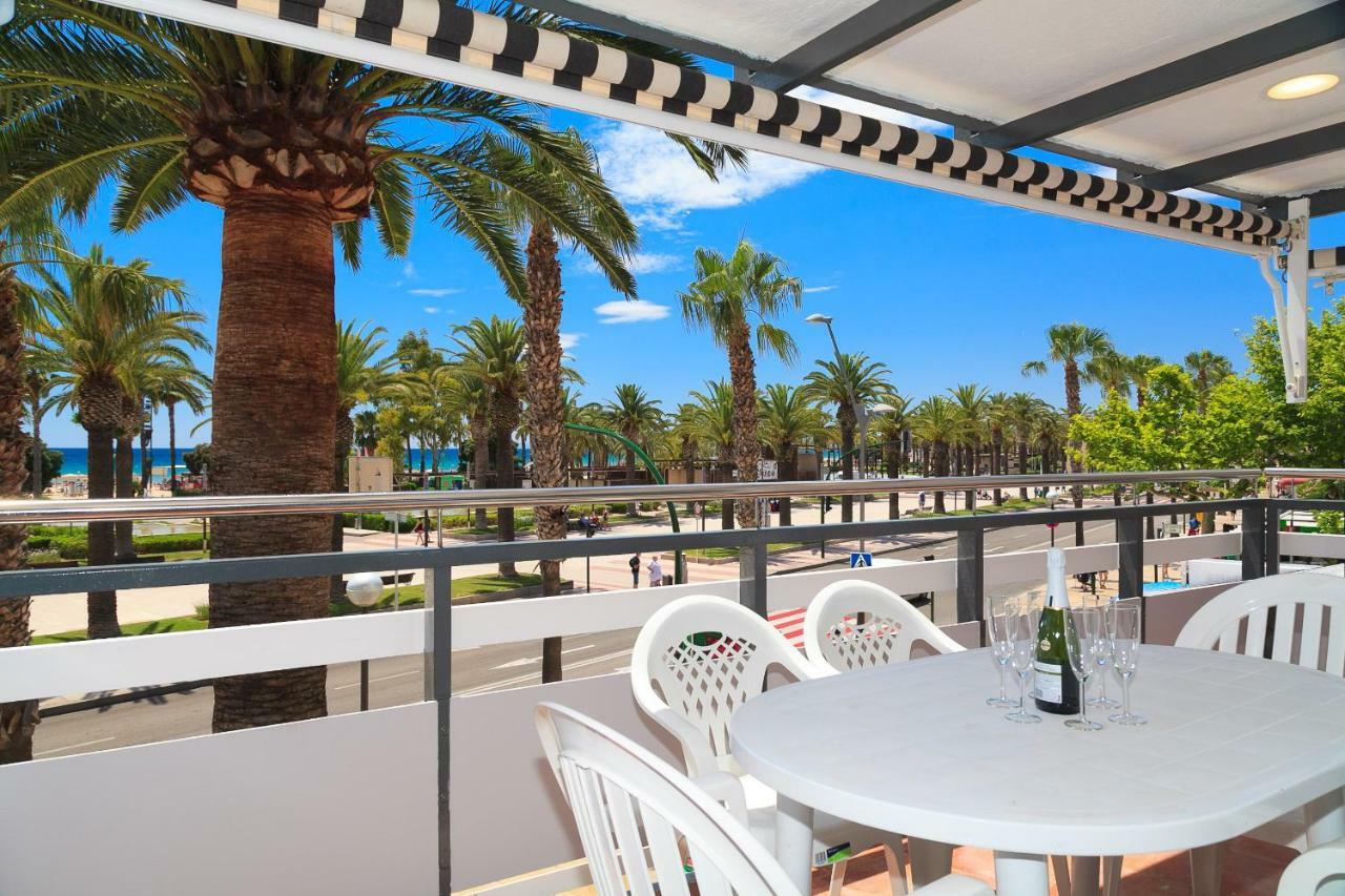 Uhc Rodas Apartments Salou Bagian luar foto